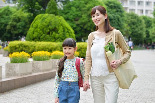 ママ友がいない人注目 小学校の行事参加が憂鬱にならない方法 疑問スッキリ Com ママ友がいない人注目 小学校の行事参加が憂鬱にならない方法 疑問スッキリ Com